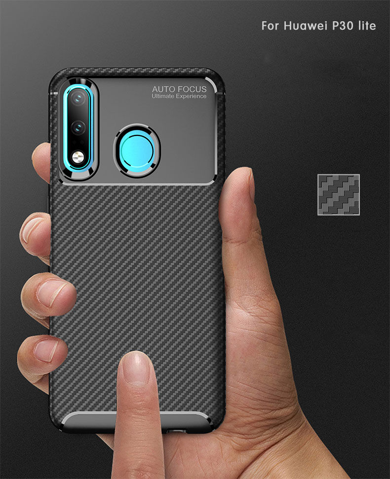 Plastový kryt s texturou karbonu pro Huawei P30 Lite - černý