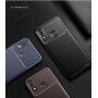 Plastový kryt s texturou karbonu pro Huawei Nova 3i - tmavěmodrý