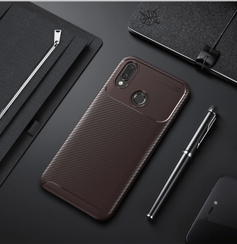 Plastový kryt s texturou karbonu pro Huawei Nova 3i - tmavěmodrý