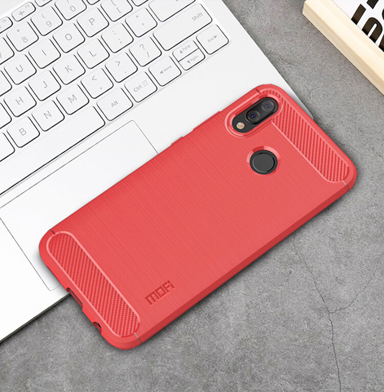 Mofi plastový kryt s broušenou texturou pro Huawei P20 Lite - červený