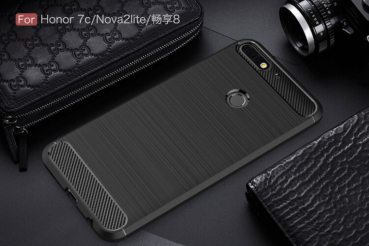 Plastový kryt s broušenou texturou pro Huawei Y7 Prime (2018) - černý