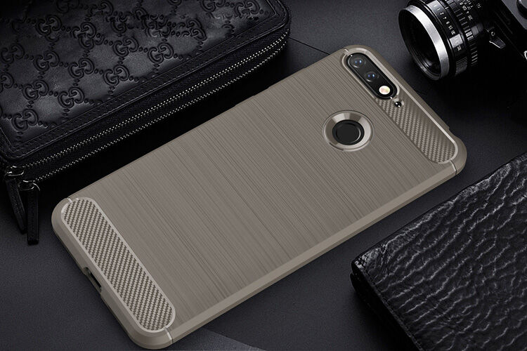 Odolný kryt s broušenou texturou pro Honor 7A - černý