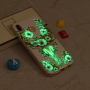 Plastový kryt svítící ve tmě jelení lebka pro Huawei P20 Lite - bílý
